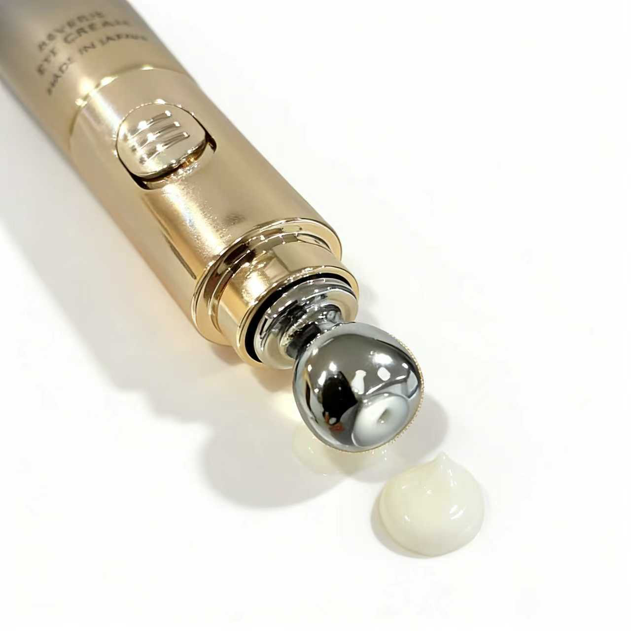 Plamine Reveris Eye Cream with Vibrating Applicator